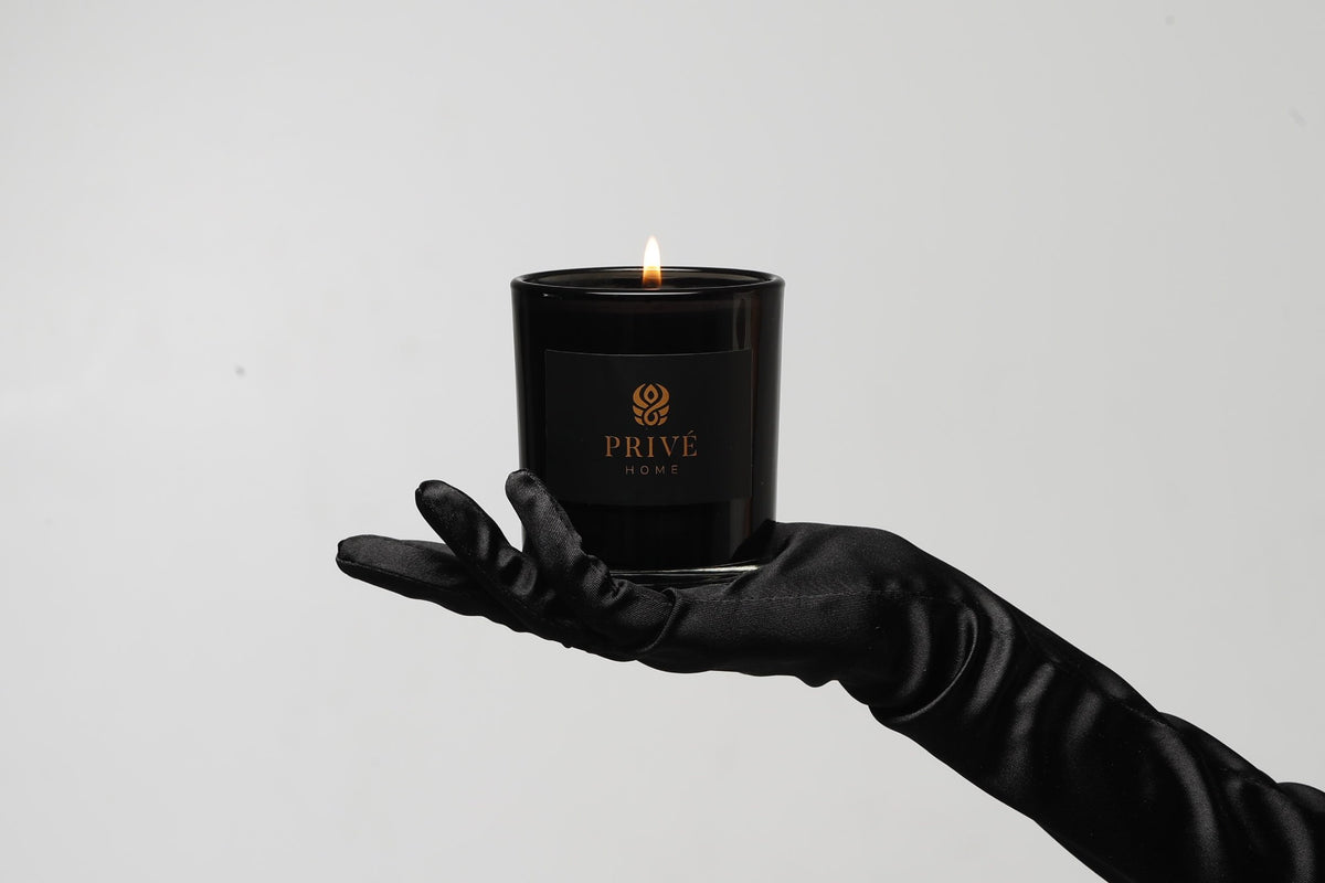 Black Wood <br> Luxury Scented Soy Candle 280 g